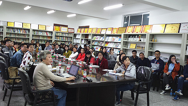 推进援疆教育工作 加强学术文化交流